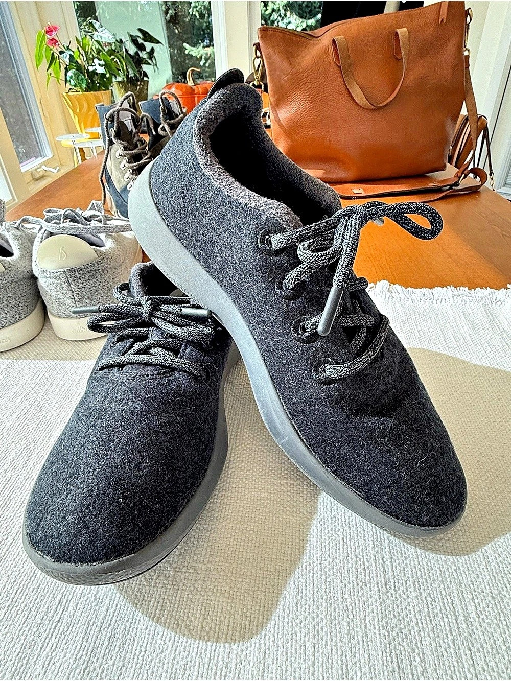 Allbirds Wool Runner Mizzle Wool Sneakers dark grey men’s 9
